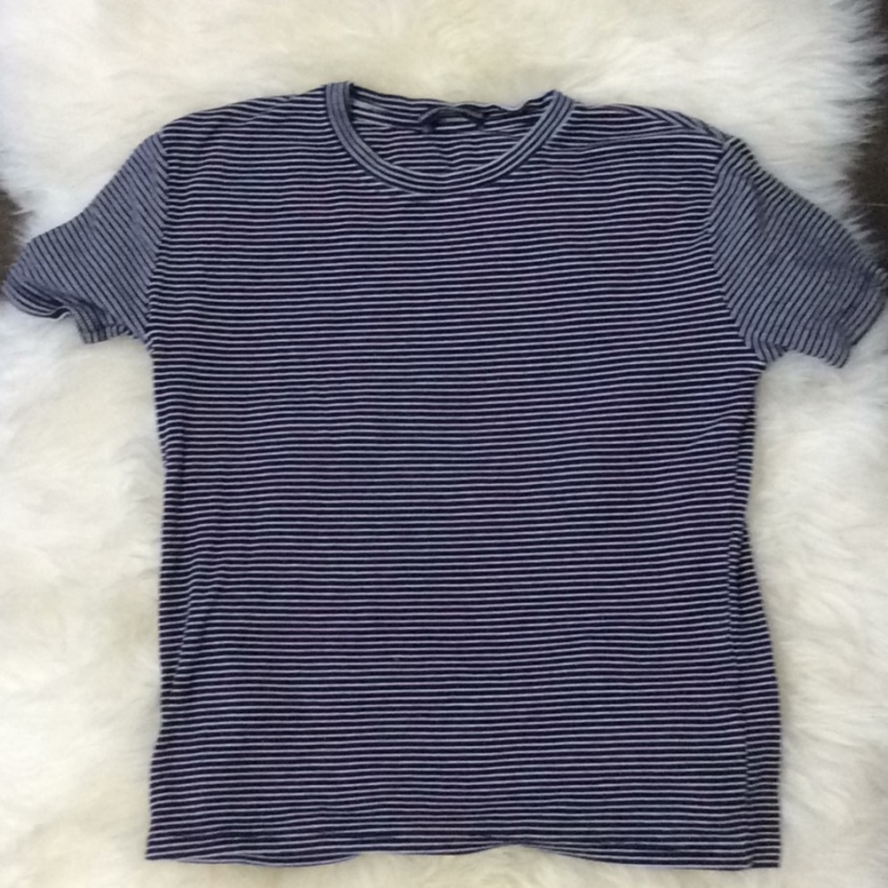 Brandy Melville shirt